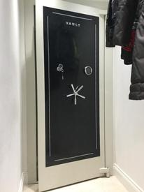 . National Safes    Vault Doors from the midlands Willenhall West Midlands National Safes